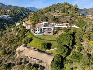 Luxury villa for sale in Marbella | Madroñal 72 2739032538