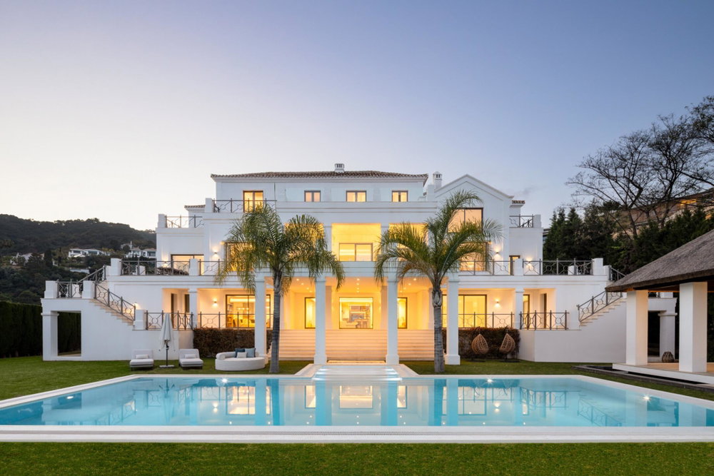 Sea-view villa for sale in El Madroñal, Benahavis | Madroñal 6 2778275205