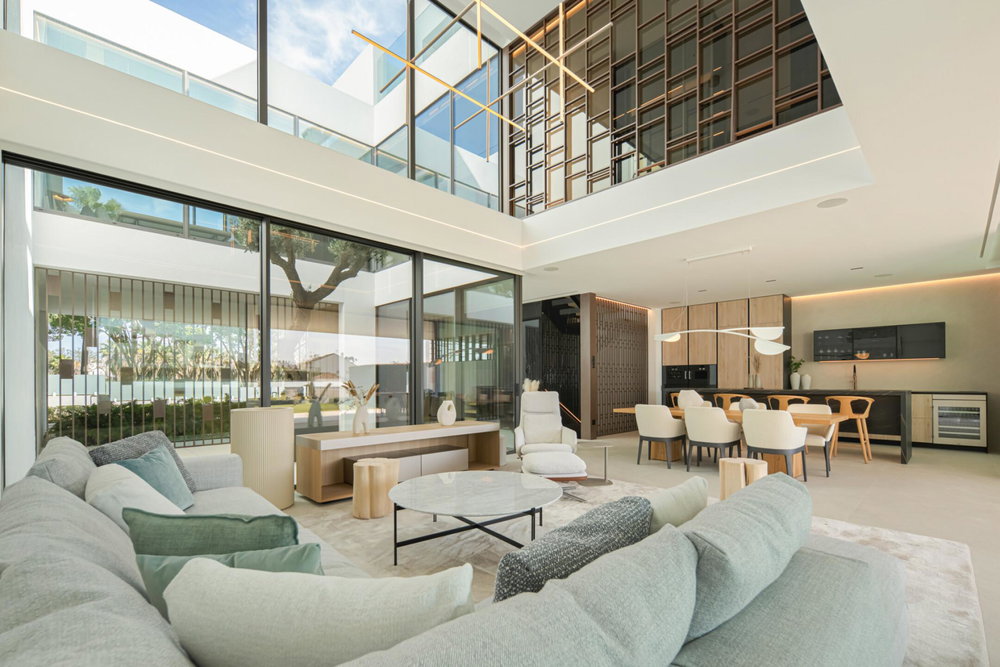 Villa for sale in Marbella – Marbella Golden Mile | Villa… 279609916