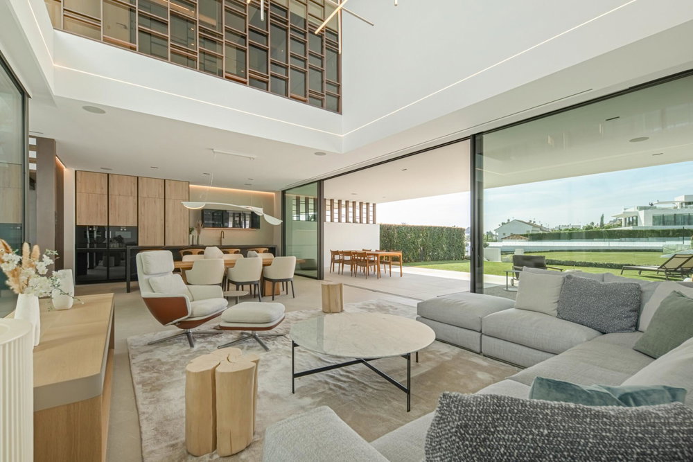 Villa for sale in Marbella – Marbella Golden Mile | Villa… 279609916