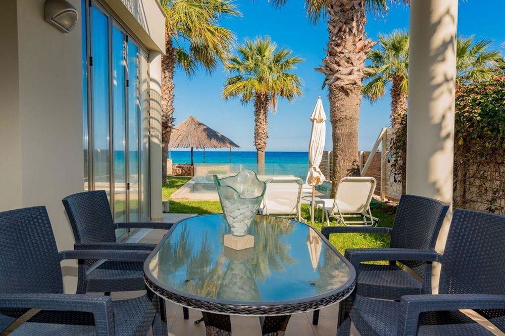 Luxury villa for sale in Zakynthos, an elegant seaside retreat 3066215340