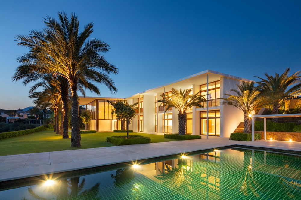 Prestige Villa with Panoramic Views of the Mediterranean and Golf Course 3088090798