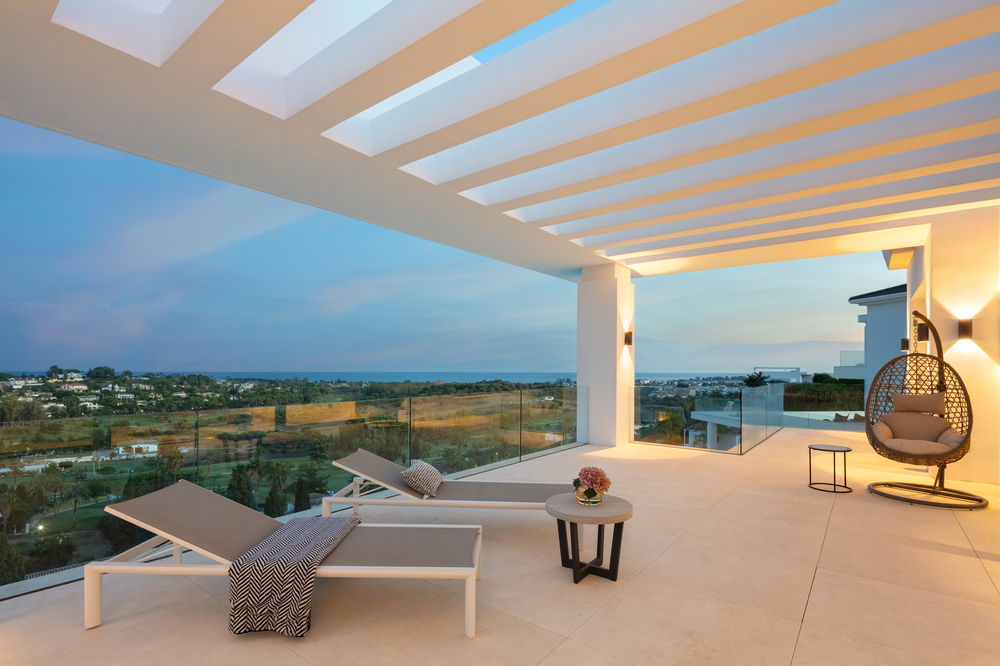 Luxurious contemporary villa with panoramic views in El Paraiso 3130069956