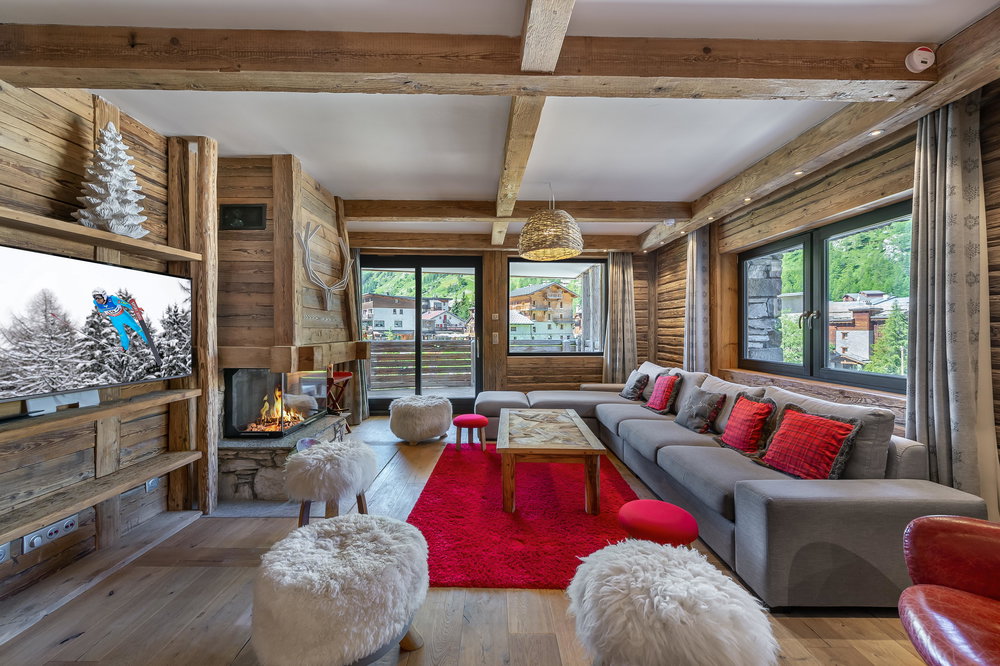 Exceptional 4-Bedroom Apartment in Val d’Isère – Panoramic Ski Slope Views & Private Sauna 3140156622