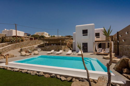Magnificent villa for sale with pool and sea view in Mykonos, Greece 320390381
