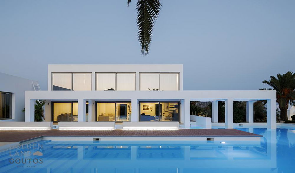 Contemporary villa with private beach access for sale in Porto Heli 3210784441