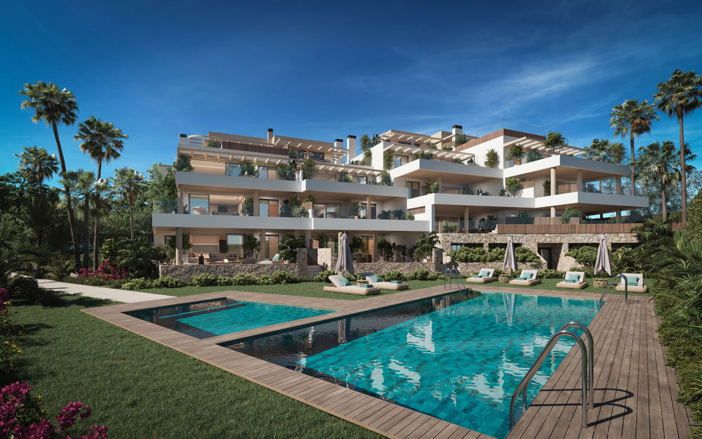 Invest in Excellence: High-End Properties in Cabopino, Marbella 327970805