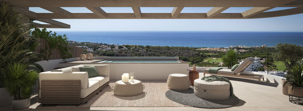 Invest in Excellence: High-End Properties in Cabopino, Marbella 327970805