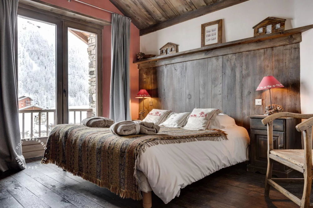 Chalet d’exception à Val d’Isère : Luxury and serenity in the heart of the Alps 3301021013