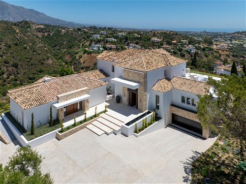 Luxury villa with Mediterranean views for sale 3368458572