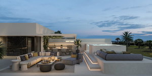 Invest in a 4-bedroom villa with private pool on Marbella’s Golden Mile 3382647039