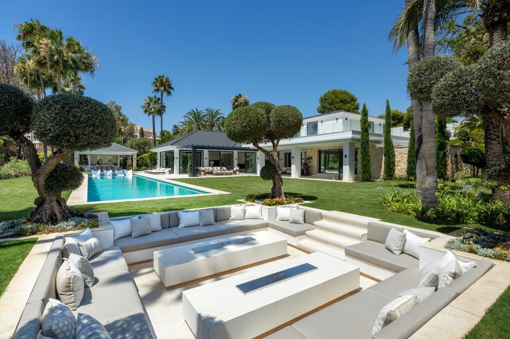 Villa in Marbella, Nueva Andalucia – 7 bed – EUR 19.50M 3385488012