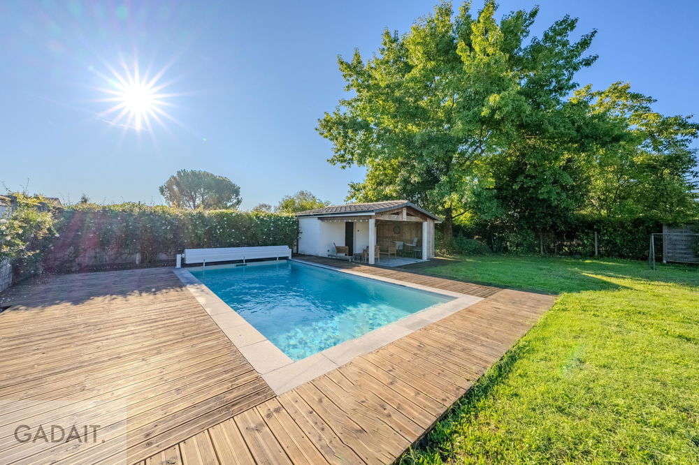 Exceptional Villa near Bordeaux – Spacious, Bright, and Welcoming 3386966214