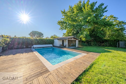 Exceptional Villa near Bordeaux – Spacious, Bright, and Welcoming 3386966214