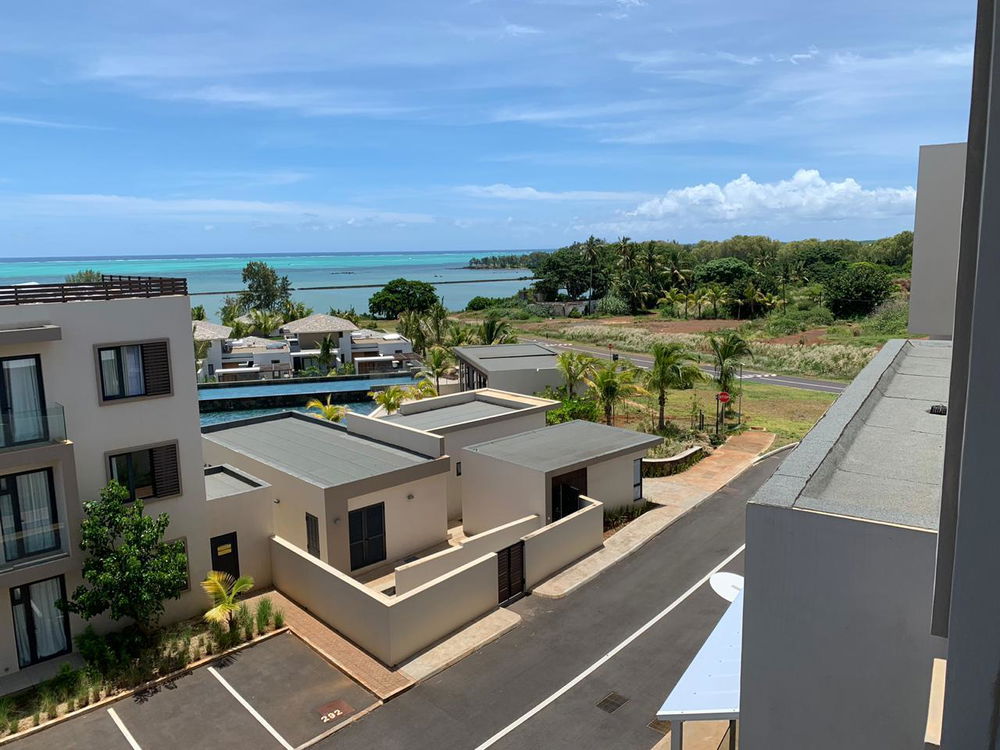 Prestige Penthouse at Azuri Ocean & Golf Village – Panoramic Sea View and Contemporary Elegance in a Secure Estate 3475997313