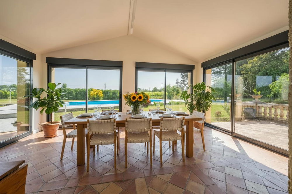 Manor House Near Bordeaux – Prestigious Property in a Quiet Park with Swimming Pool 3506055863