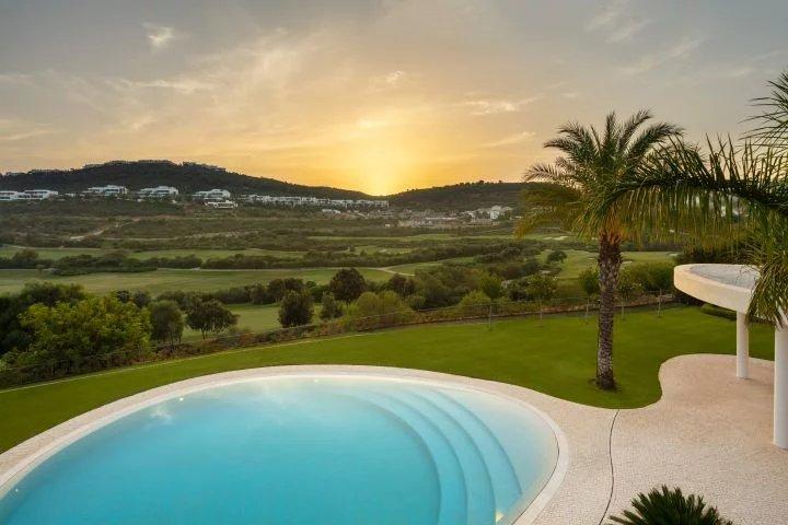 For sale: this exceptional architect-designed villa, elegance and comfort – Spain 3510348251