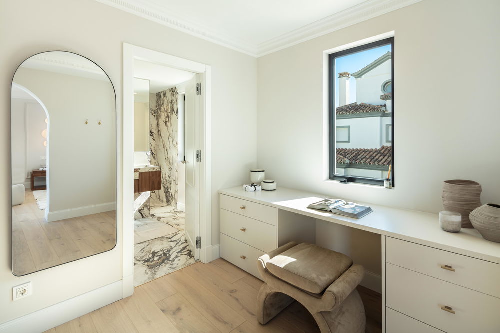 For sale: Exceptional villa with domed architecture in Marbella 3535551142