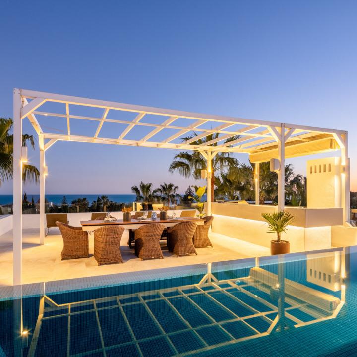 Sumptuous residence with spa and pool overlooking the Mediterranean Sea in La Cerquilla, Marbella 3548577664