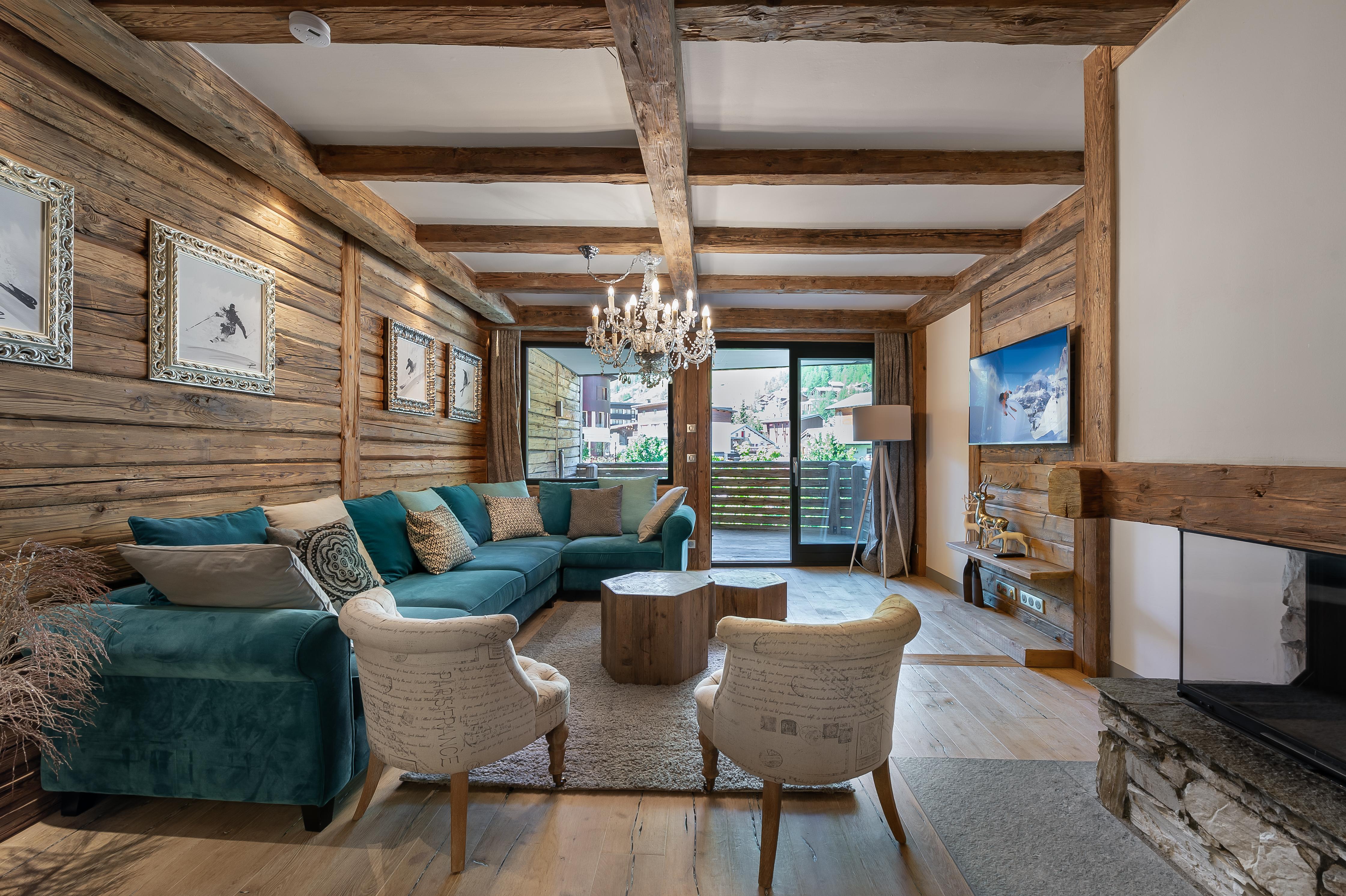 Exceptional 4-Bedroom Apartment in Val d’Isère – Central Location, Ski Slope Views & Private Sauna 3554480785