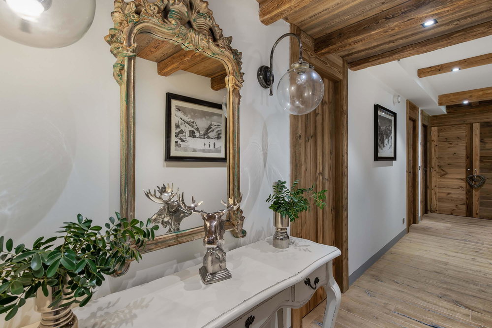 Exceptional 4-Bedroom Apartment in Val d’Isère – Central Location, Ski Slope Views & Private Sauna 3554480785