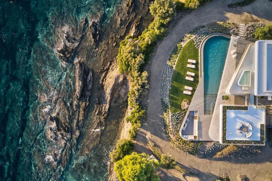 Exclusive Seafront Villa in Halkidiki – A Prestigious Coastal Haven 3597866044