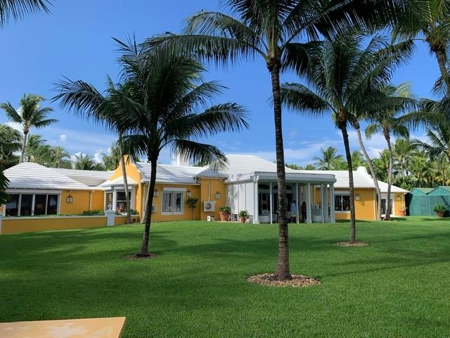 For sale: Splendid residence at Lyford Cay with 9 bedrooms 3603789566