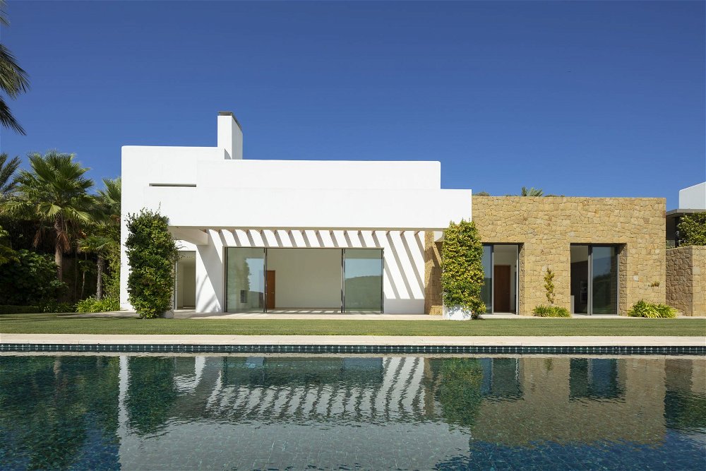 Charming villa for sale at Finca Cortesin 3604497827
