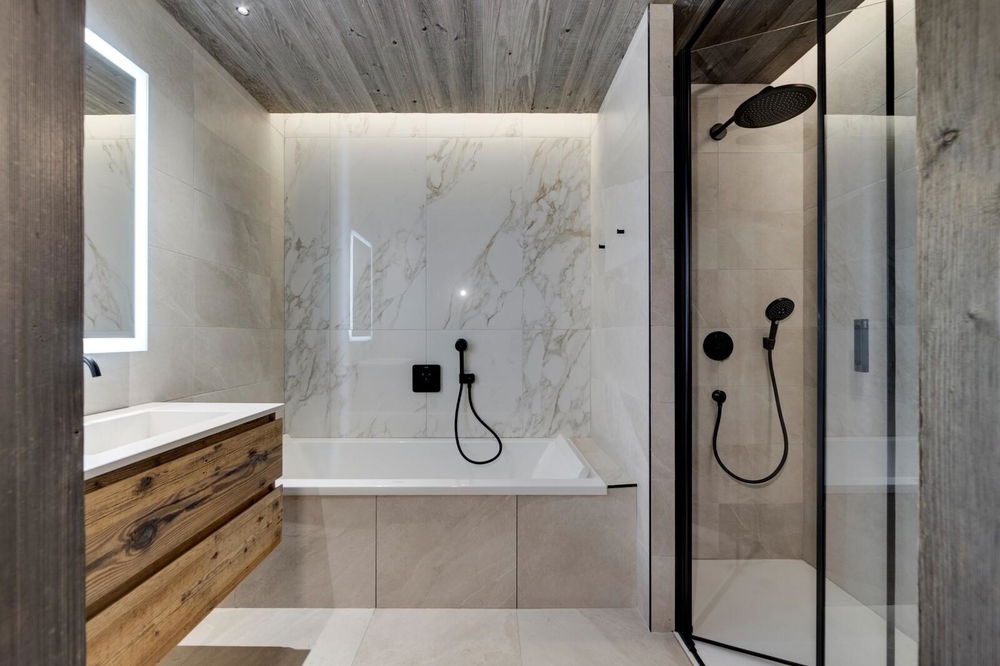 Exceptional Apartment in Val-d’Isère – Refinement, Panoramic View and Optimal Comfort in the Alps 3610395969