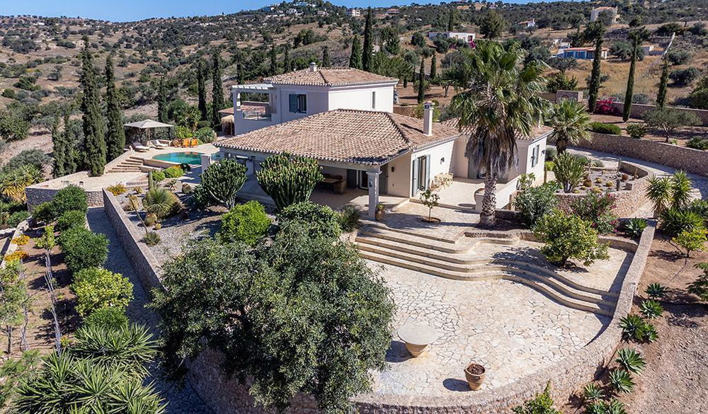 For sale: immerse yourself in absolute luxury with this villa in Ververonda 3634233219