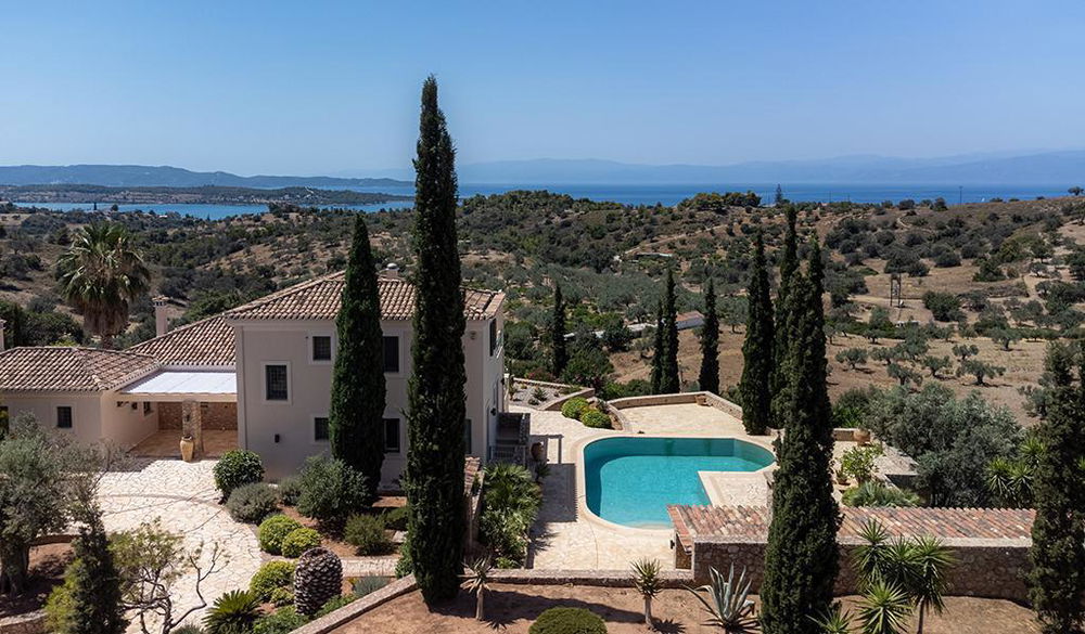 For sale: immerse yourself in absolute luxury with this villa in Ververonda 3634233219