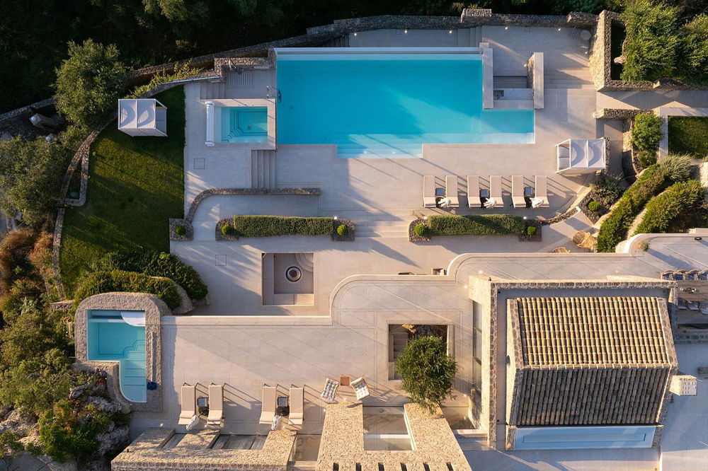 Contemporary Seafront Villa with Infinity Pool for Sale in Corfu Meta- 3665579296