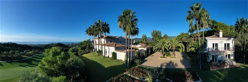 Frontline golf mansion with panoramic sea views in La Zagaleta 3685708181