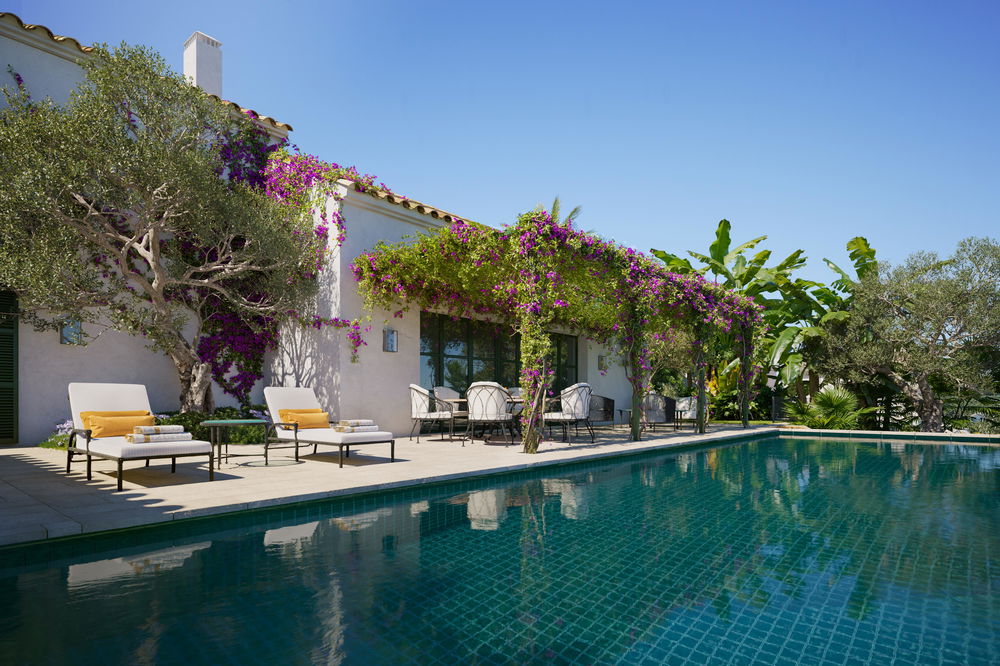 For sale: Elegant Mediterranean villa with breathtaking views 3820455886
