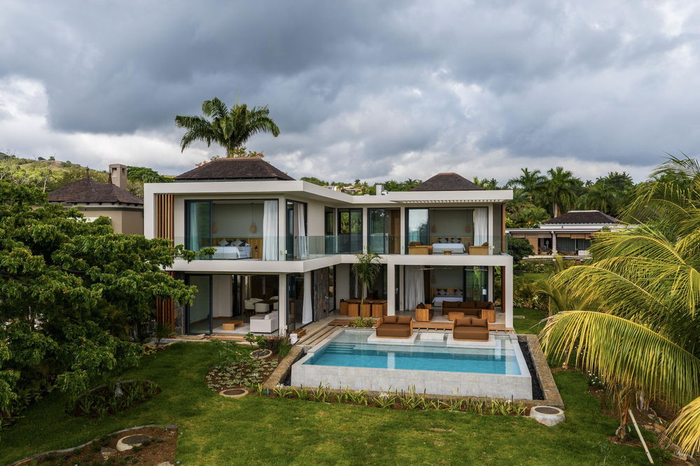 Villa Aurantium – Prestigious Residence with Exceptional Living Spaces and Private Pool 3862290195