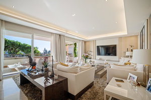 Apartment in Marbella, Marbella Golden Mile – 4 bed – EUR… 3883106602
