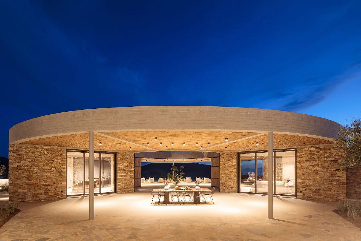 Exclusive Antiparos experience: prestige villa with infinity pool and panoramic views 3917946787