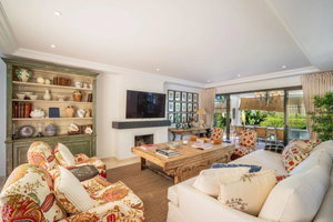 Frontline golf villa for sale in La Quinta, Benahavis | La Quinta 193 4223426875