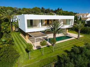 Frontline golf villa for sale in Casares del Sol – Casares Golf, Casares | Golfside Villa 6 4247892897