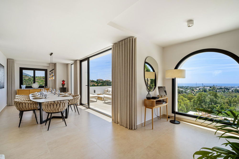 Villa in Marbella, Nueva Andalucia – 5 bed – EUR 4.95M 4256412116