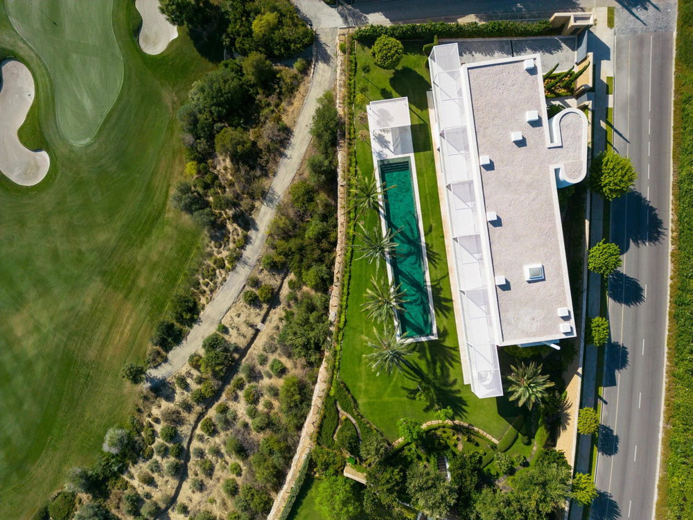 Frontline golf villa for sale in Casares del Sol – Casares Golf, Casares | Golfside Villa 10 448195371