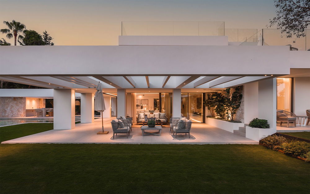 Invest in this sumptuous luxury villa in the heart of Marbella 647448315