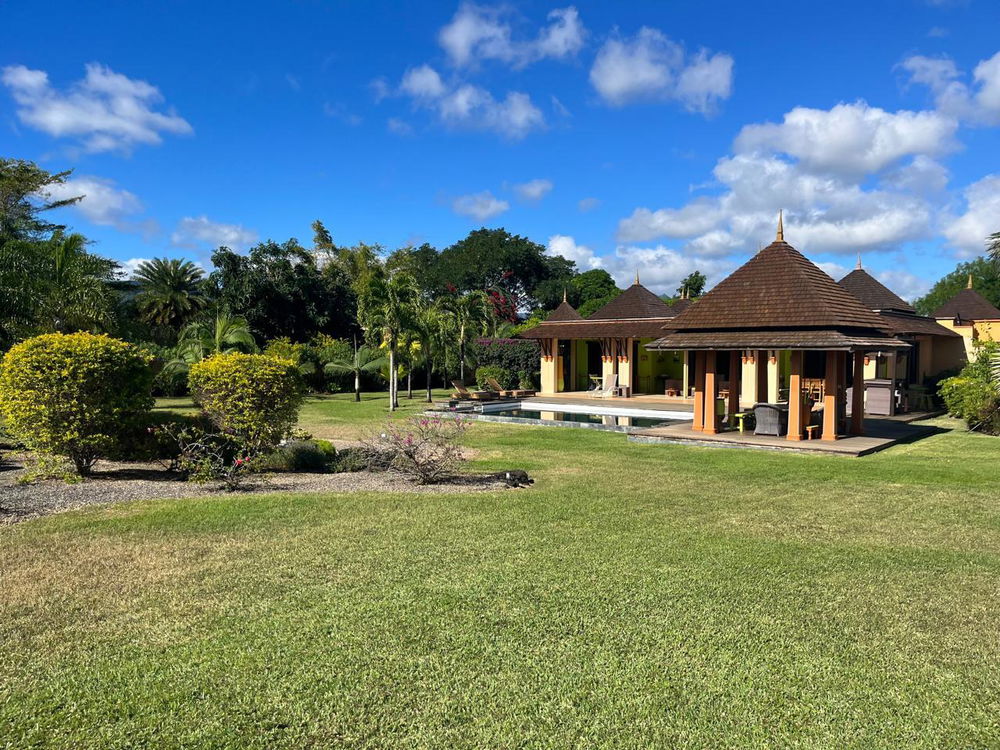 Villa with golf and mountain views for sale | Tamarina Golf Resort, Mauritius 676306183