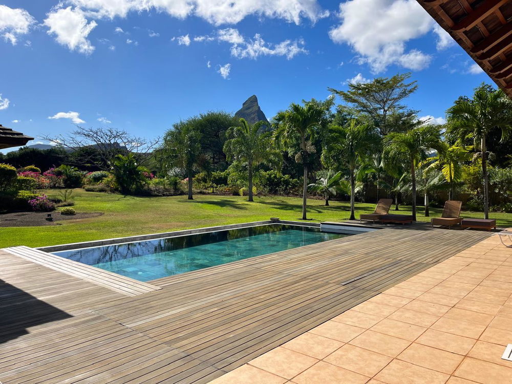 Villa with golf and mountain views for sale | Tamarina Golf Resort, Mauritius 676306183