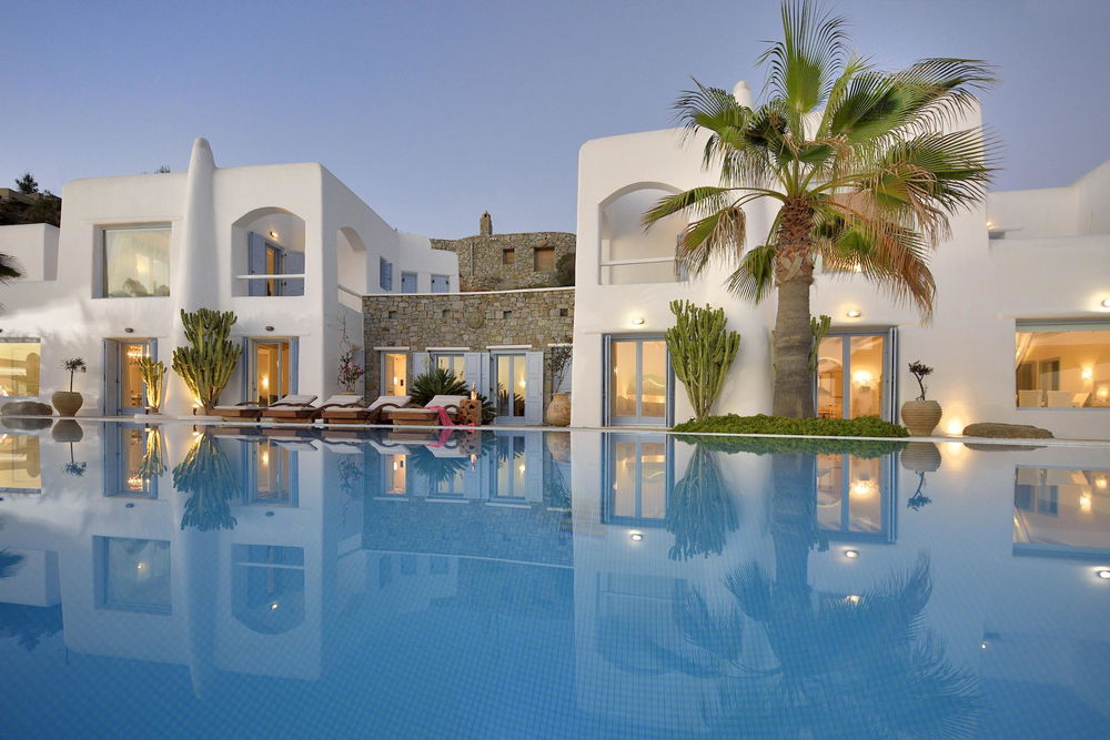 Mykonos – Agios Lazaros : A Unique Villa Combining Luxury, Serenity and Exclusive Sea Access 697245006
