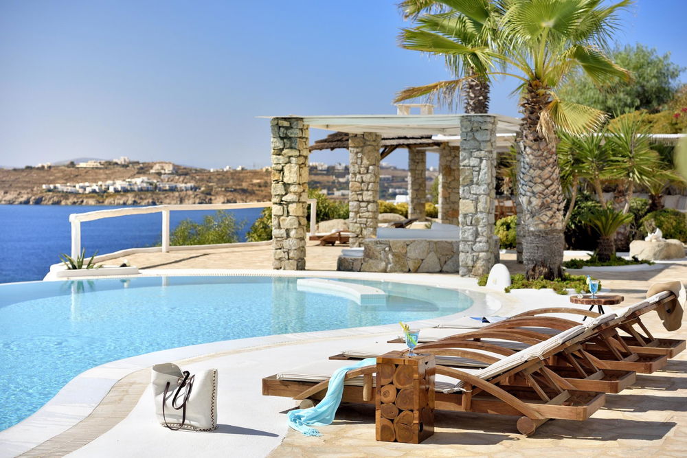 Mykonos – Agios Lazaros : A Unique Villa Combining Luxury, Serenity and Exclusive Sea Access 697245006