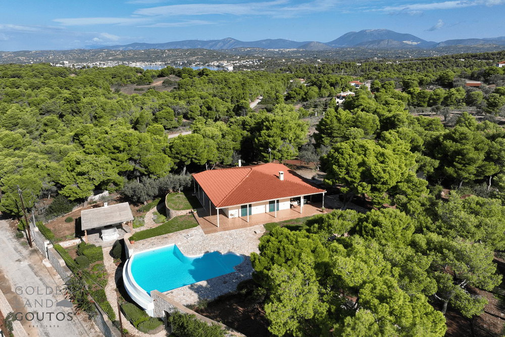 Villa Pine for sale in Porto Heli 708589043