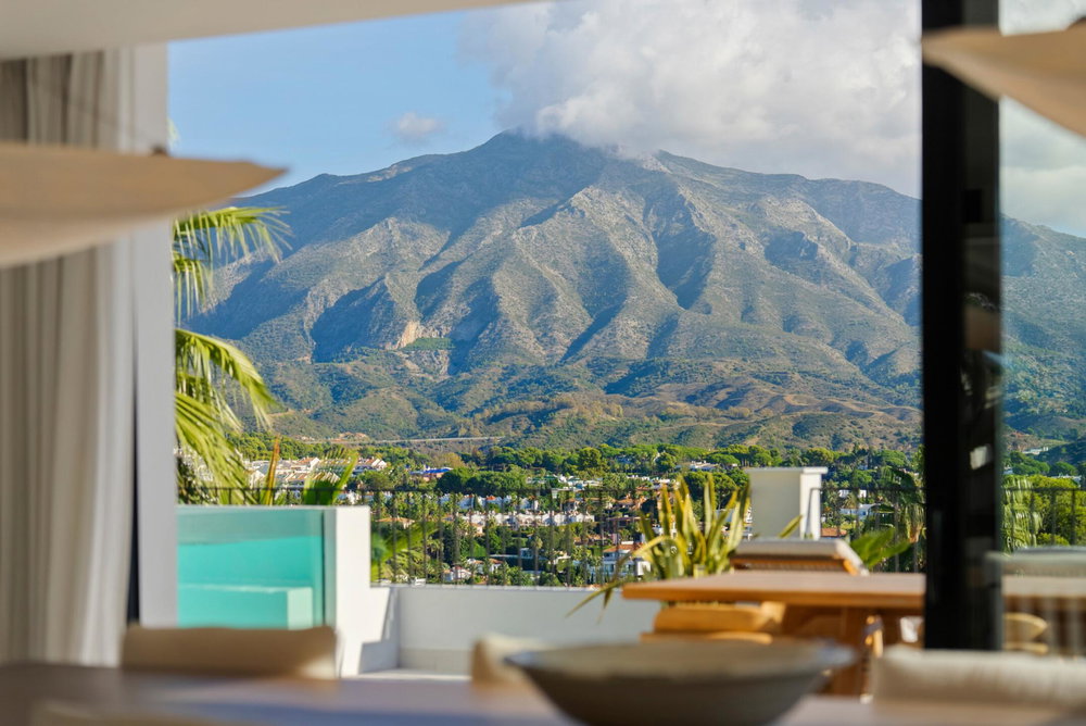 Villa for sale in Marbella – Nueva Andalucia | Villa Cielo… 718705974