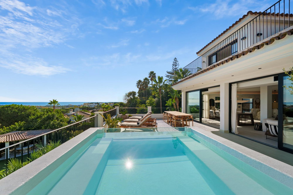 Villa for sale in Marbella – Nueva Andalucia | Villa Cielo… 718705974