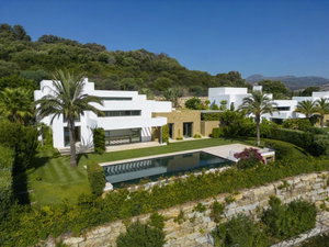 Frontline golf villa for sale in Casares del Sol – Casares Golf, Casares | Green 10 – Villa 4 722559754